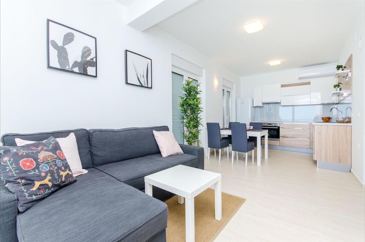 Apartments Branimir マンドレ エクステリア 写真